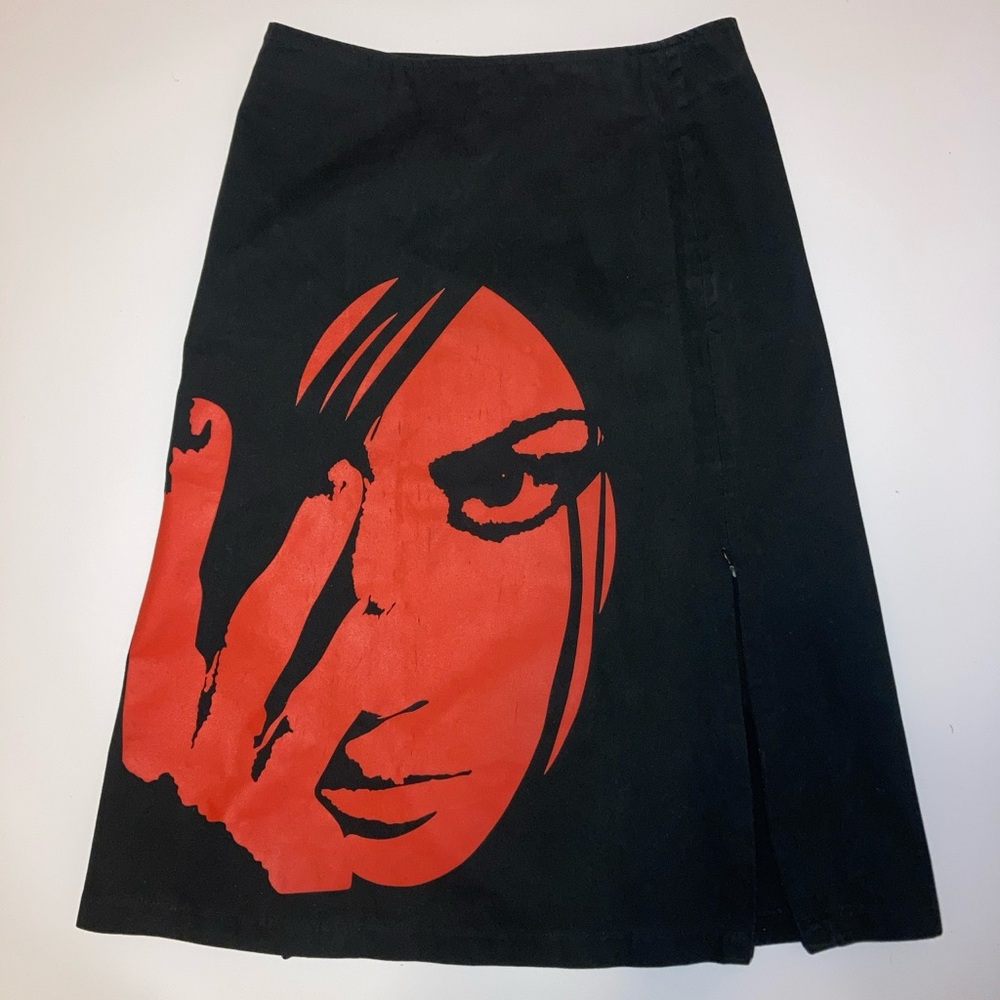 Electroclash Hi-Contrast Face Graphic A-line Skirt